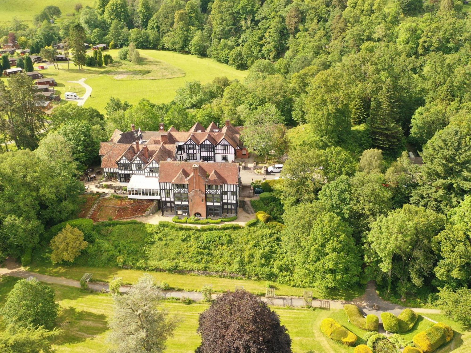 Villa Caer Beris Manor By Group Retreats Builth Wells Exterior foto