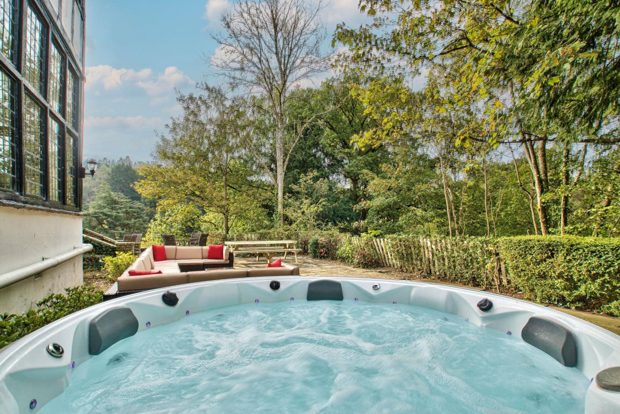 Villa Caer Beris Manor By Group Retreats Builth Wells Exterior foto